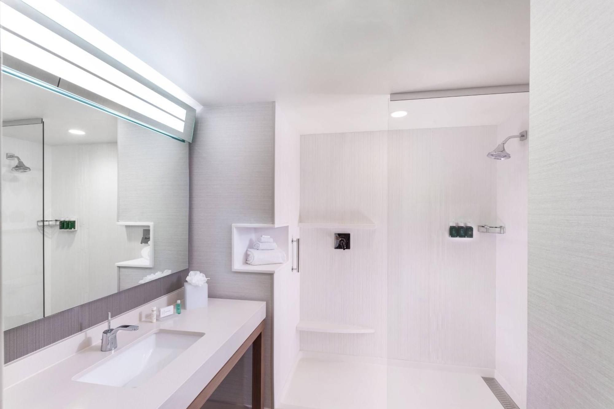 Courtyard By Marriott Baton Rouge Downtown Hotel Bagian luar foto