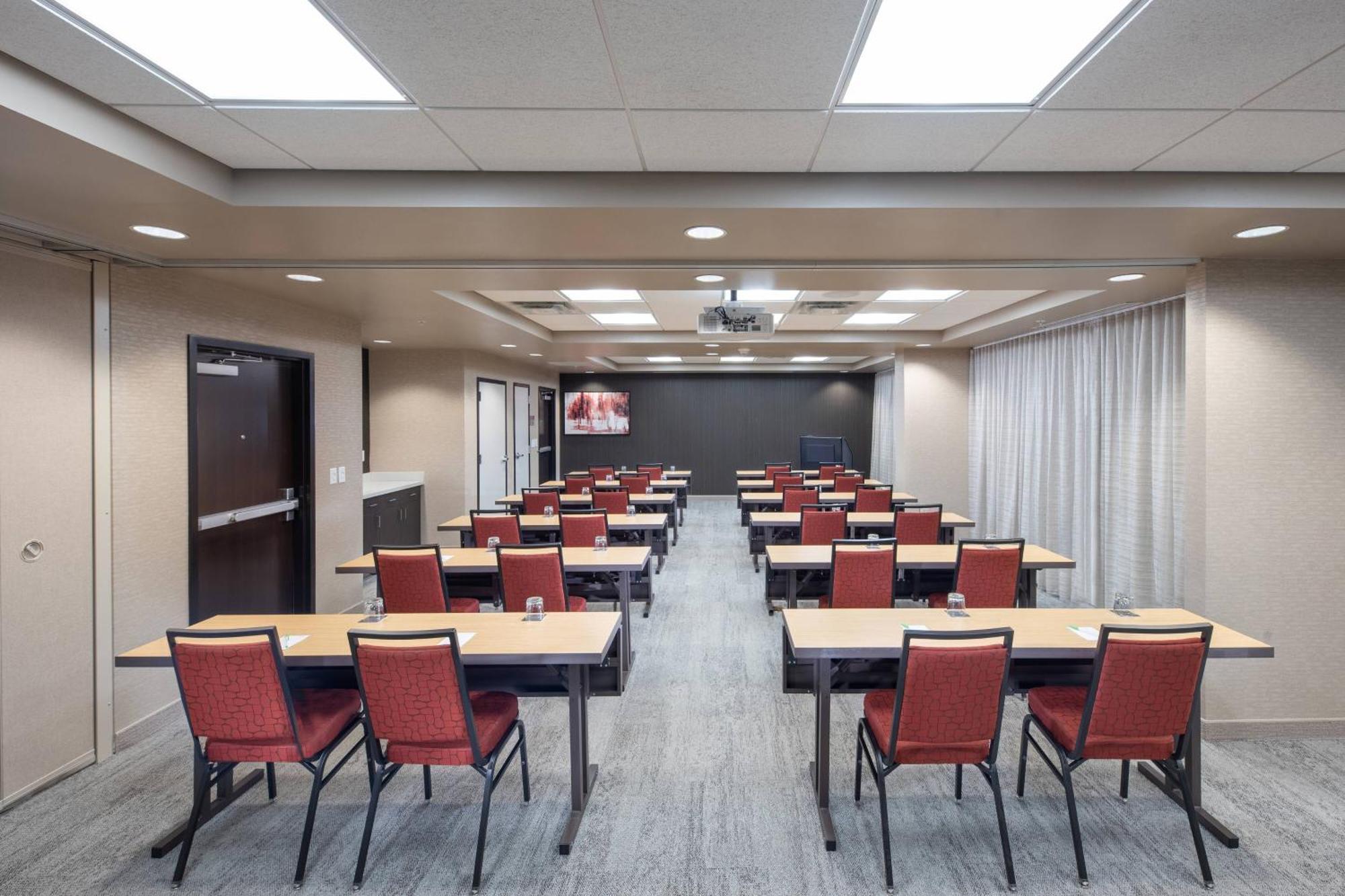 Courtyard By Marriott Baton Rouge Downtown Hotel Bagian luar foto