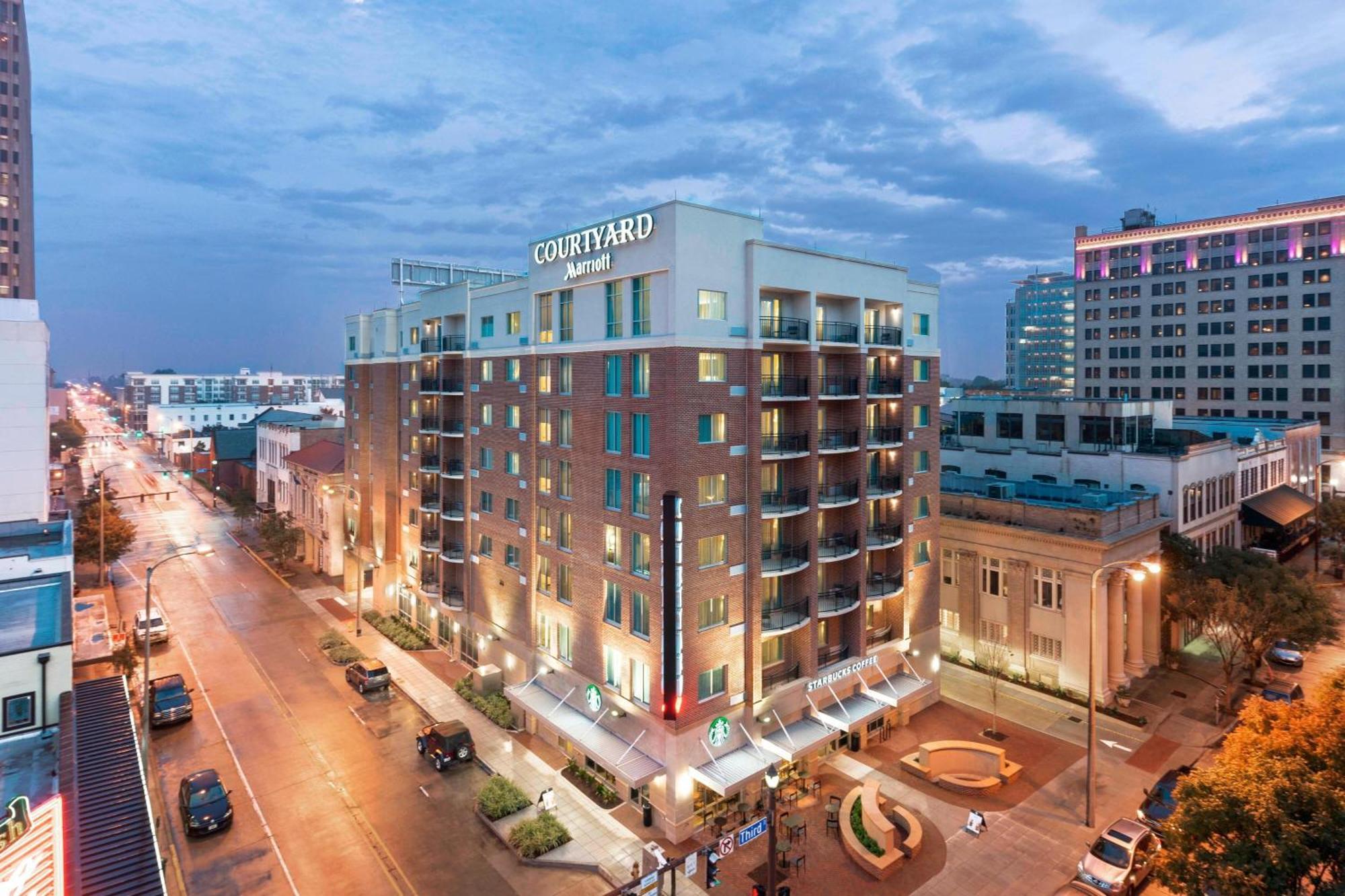 Courtyard By Marriott Baton Rouge Downtown Hotel Bagian luar foto