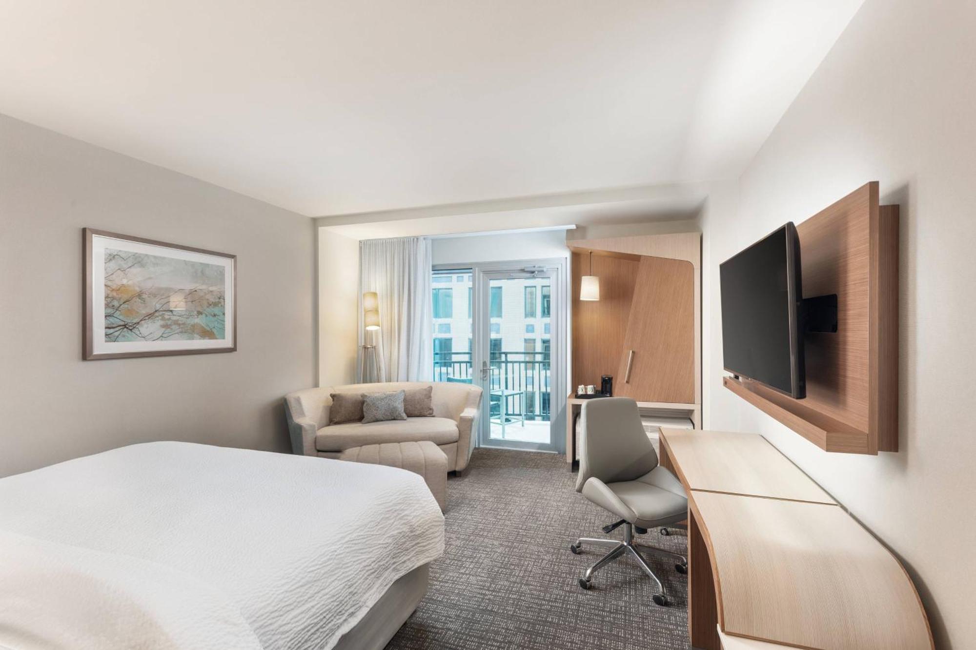 Courtyard By Marriott Baton Rouge Downtown Hotel Bagian luar foto